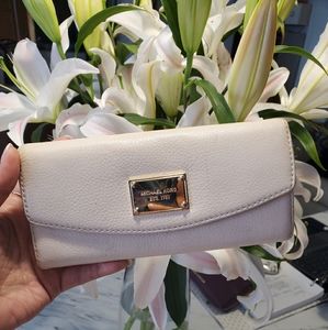 MK Michael Kors Leather Wallet